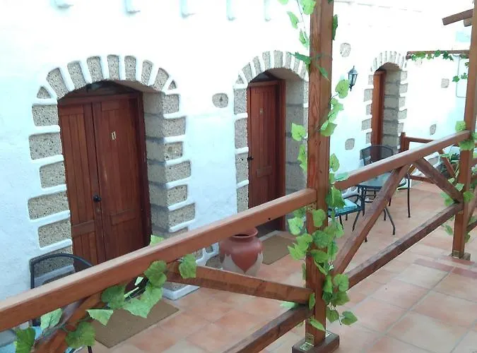 El Cerro De La Luna 2*