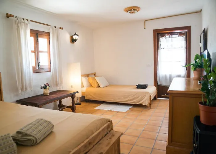 Gasthuis El Cerro De La Luna